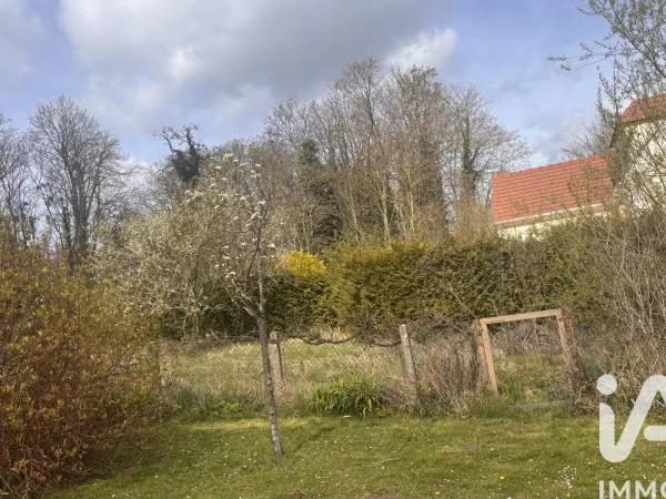 Terrain 305 m²