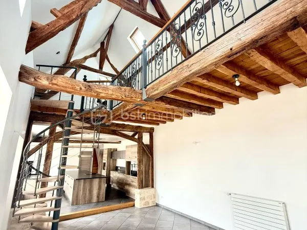 Maison 8 pièces 278 m²