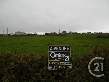 Terrain 2500 m²