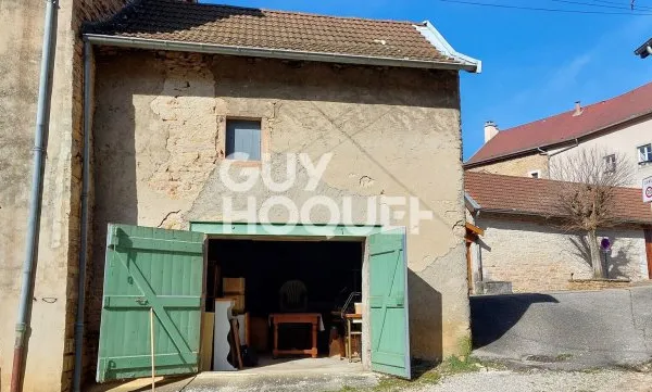 Deux Granges à rénover avec stationnement