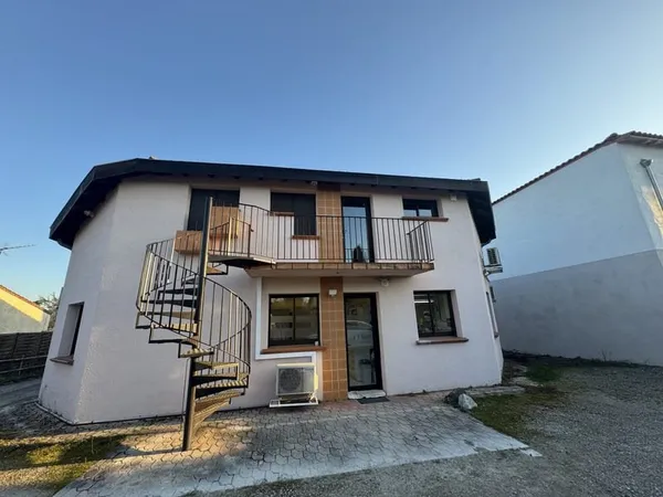 Local commercial et professionnel à LABASTIDE ST SERNIN