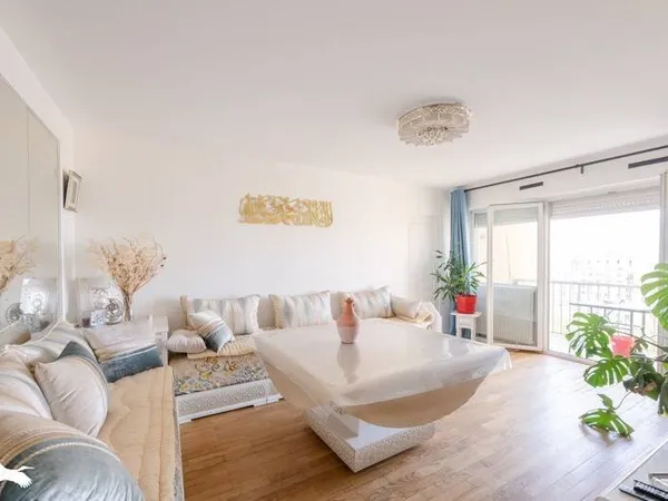 Appartement 5 pièces 92 m²
