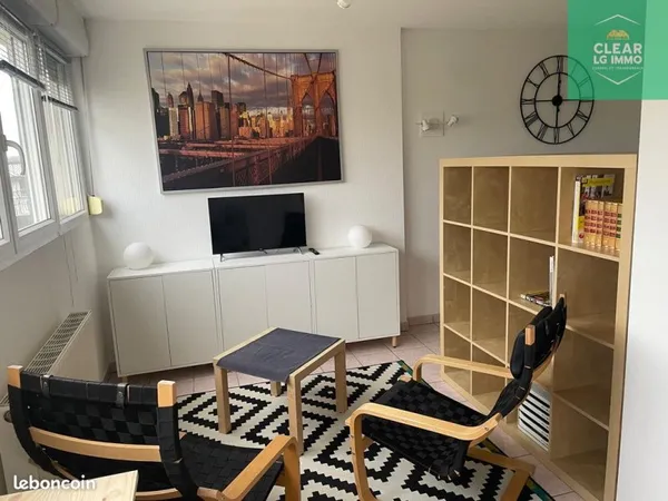 Studio 1 pièce 35 m²