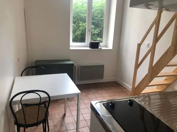 Studio 1 pièce 15 m²
