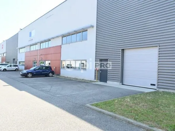 Bureaux 364 m²
