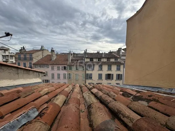 Appartement Location Toulon 1p 17m² 445€