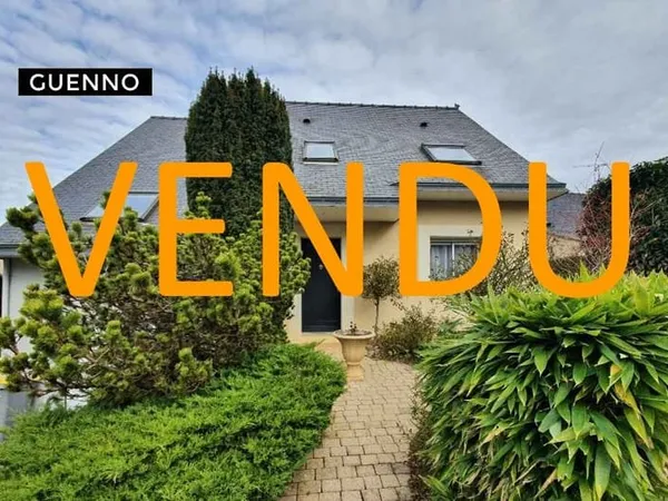 Maison Acigne 6 pièce(s) 106 m2