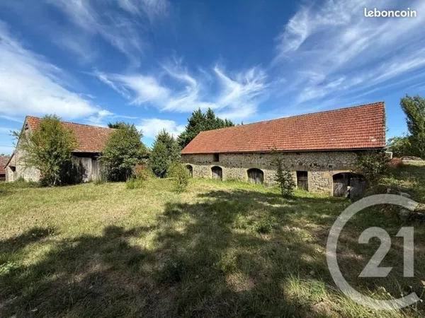 Grange 1 pièce 228 m²