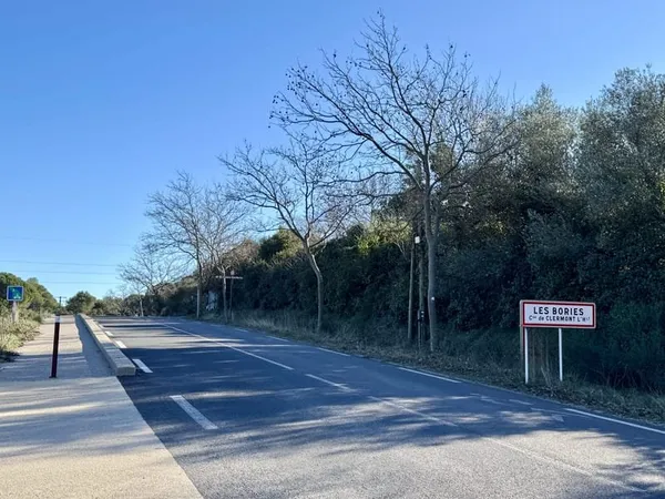 Terrain 2945 m²