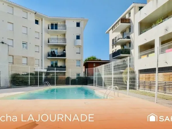 Appartement T4, 85m2,Terrasse, parking et Piscine!