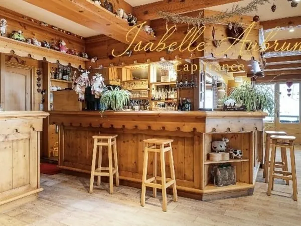 Fonds de commerce Hôtel - Restaurant à vendre LE GRAND BORNAND (74)