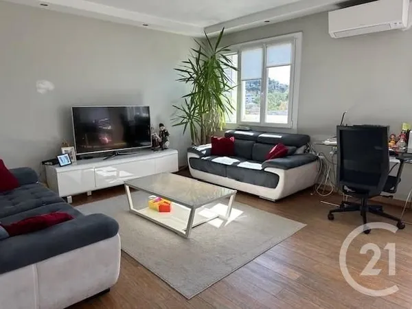 Appartement 3 pièces 67 m²