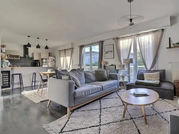 Appartement 3 pièces 77 m²