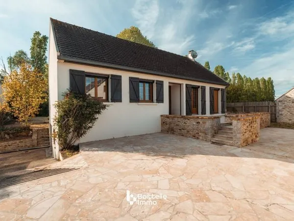 Maison de plain-pied 5 pièces 85 m²
