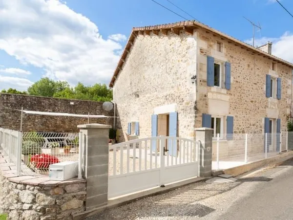 Achat : Maison Chenaud (24410)