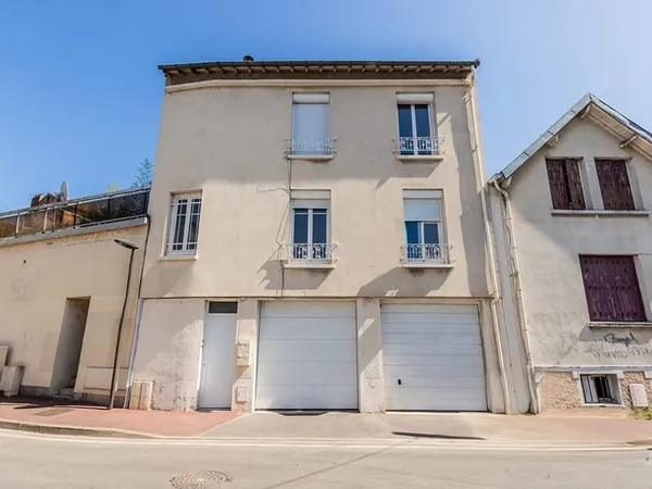 CENTRE-VILLE: Immeuble de rapport à Juvisy Sur Orge