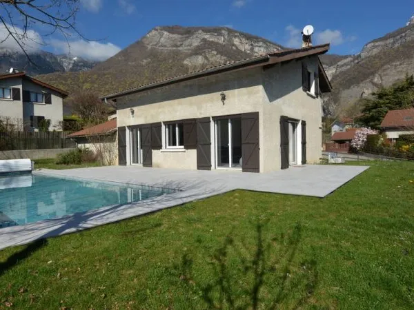Maison 6 pièces 160 m²