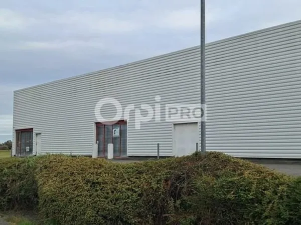 Local commercial 370 m²