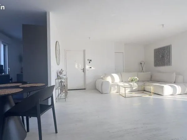 Appartement d'exception 5 pièces 107m