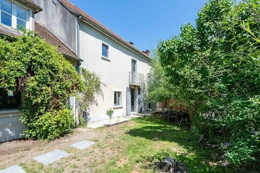 Maison 7 pièces 160 m²