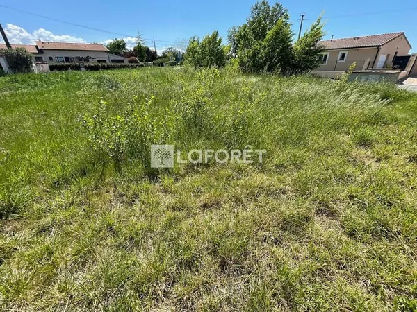 Terrain à bâtir Vente Saverdun  561m² 44000€