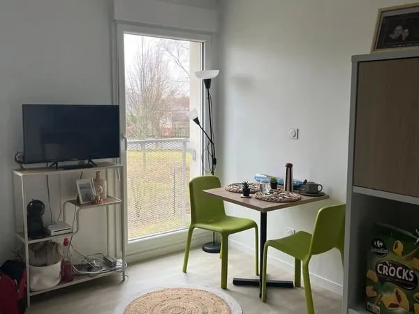 Studio meublé