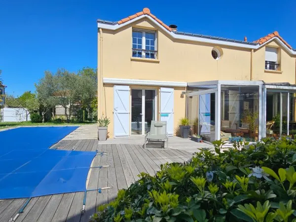 Maison 7 pièces 162 m²