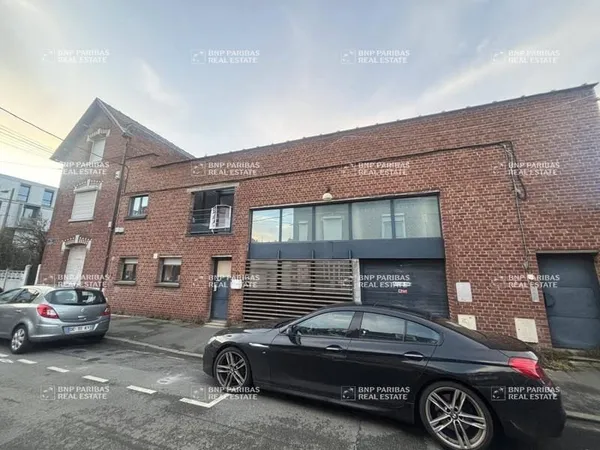 Bureaux 390 m²
