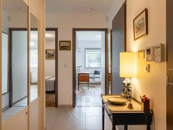 BARNES ANNECY - APPARTEMENT AVEC LOGGIA VUE LAC - ANNECY