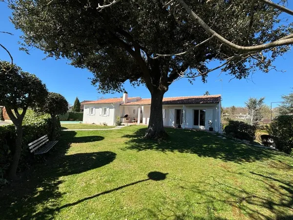 Maison 5 pièces 160 m²
