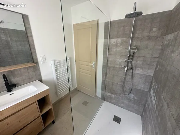 Appartement T3, Branoux les taillades