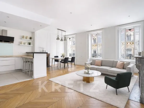 Très bel appartement au coeur de la Presqu'île
