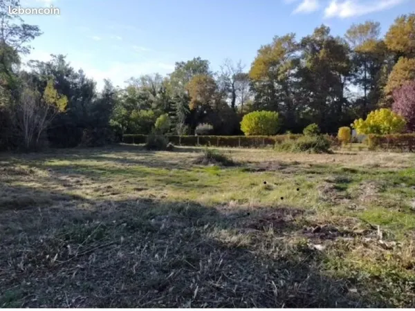 Terrain 1200m2