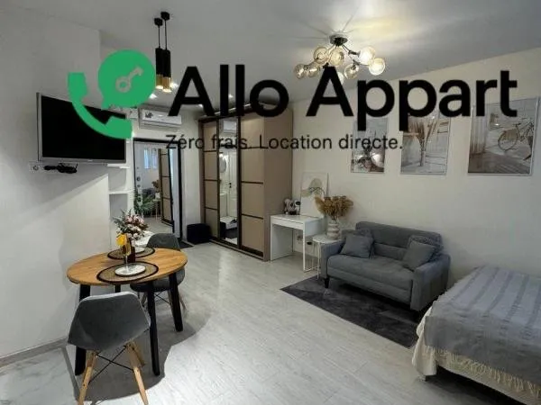 Studio 28 m² meublé- Paris 9e arrondissement- rue de Rochechouart