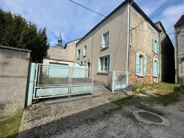 MAISON - JOUY SUR MORIN