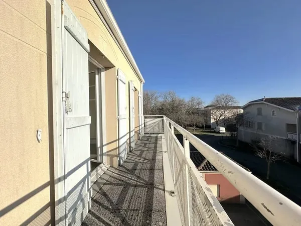 Appartement - 2 parkings + Cellier