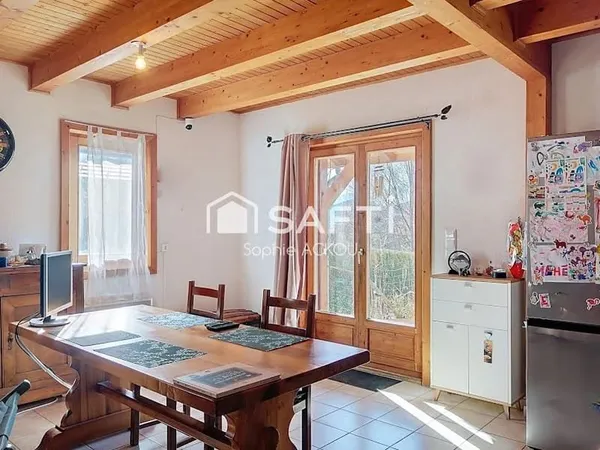 Maison 4 pièces 77 m²