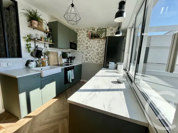 Appartement 4 pièces 82 m²