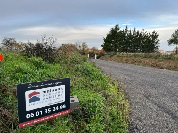 Terrain 358 m²