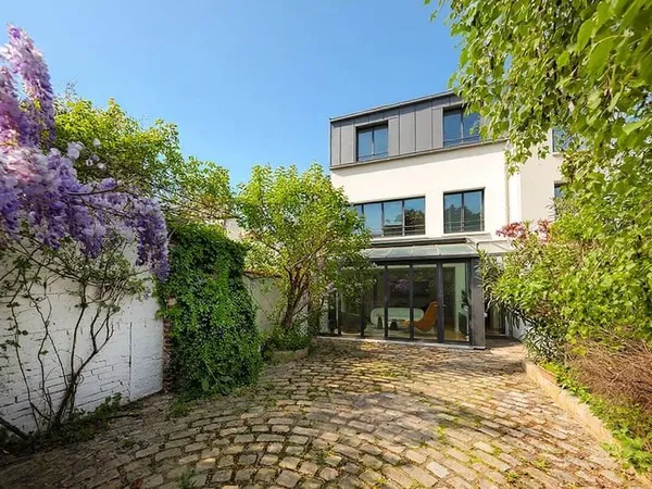Maison 8 pièces 170 m²
