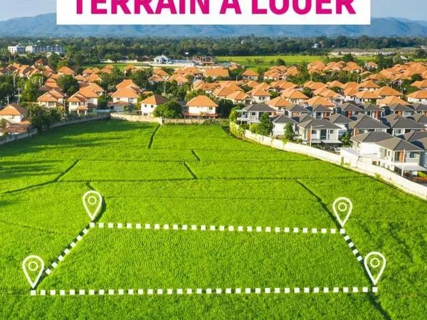PROCHE LIGNE PARADIS - LOCATION TERRAIN PLAT