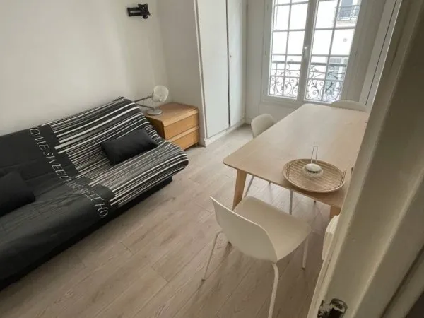 Studio 1 pièce 18 m²