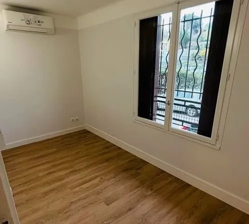 Location cabinets 13012