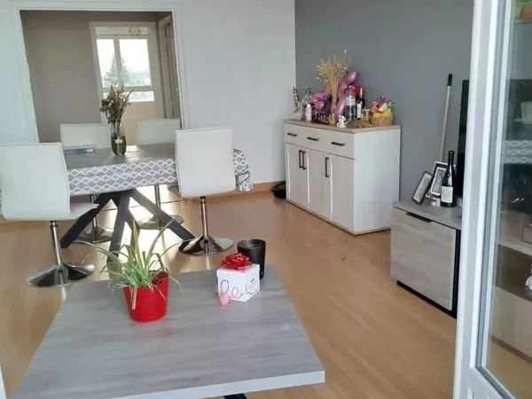 Appartement 65 m² avec cave et garage