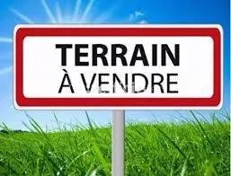 Terrain 750 m²