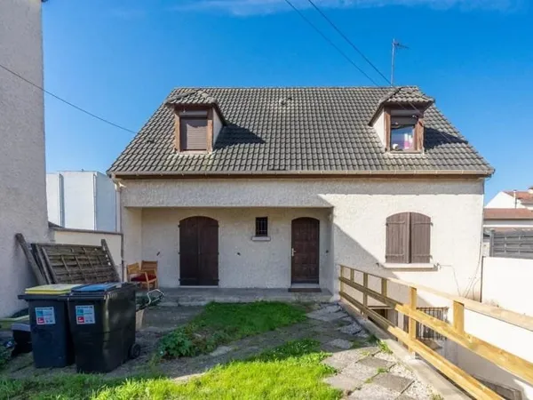 Maison de 7 pièces de 120 m² à Saint-Denis
