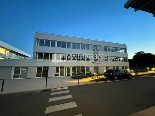 BUREAUX à LOUER