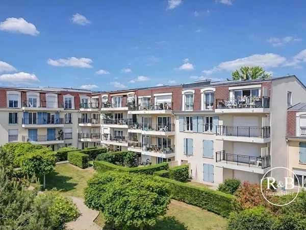 Appartement Les Clayes Sous Bois 4 pièces 92 m2