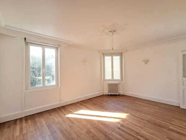Appartement 3 pièces 82 m²
