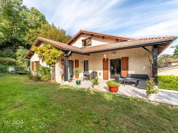 Maison 7 pièces 173 m²